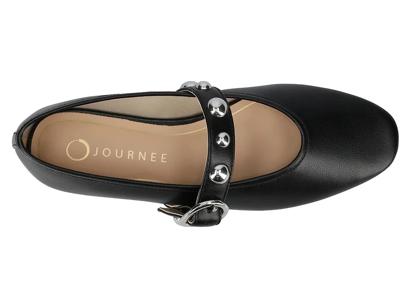 Naveah Mary Jane Flat