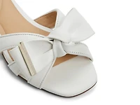 Elsie Sandal
