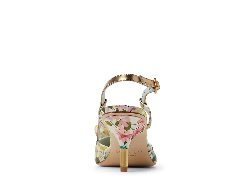 Romy Pump