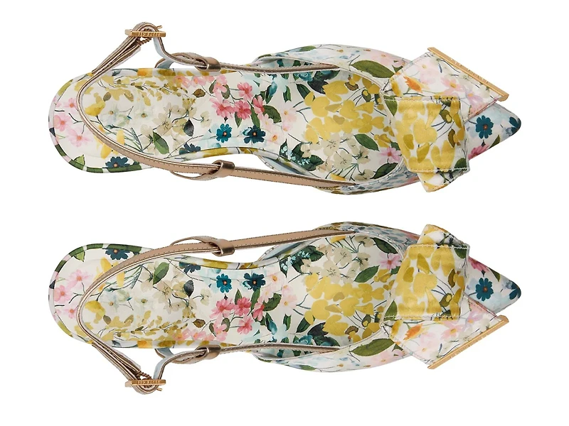 Romy Pump