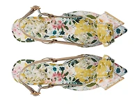 Romy Pump