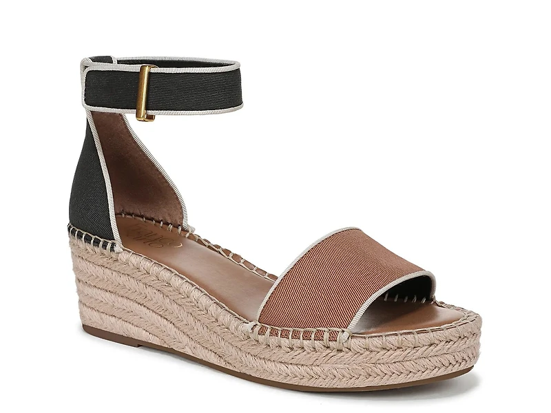 Pela 4 Wedge Sandal