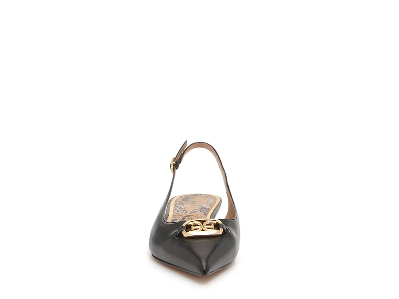 Aggie Pump
