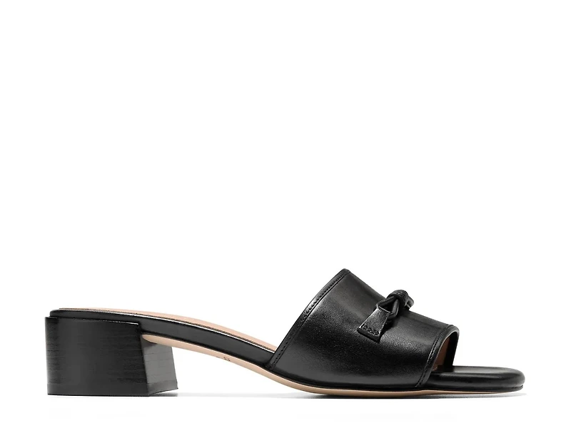 Cailyn Sandal