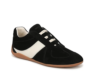 Solaris Sneaker