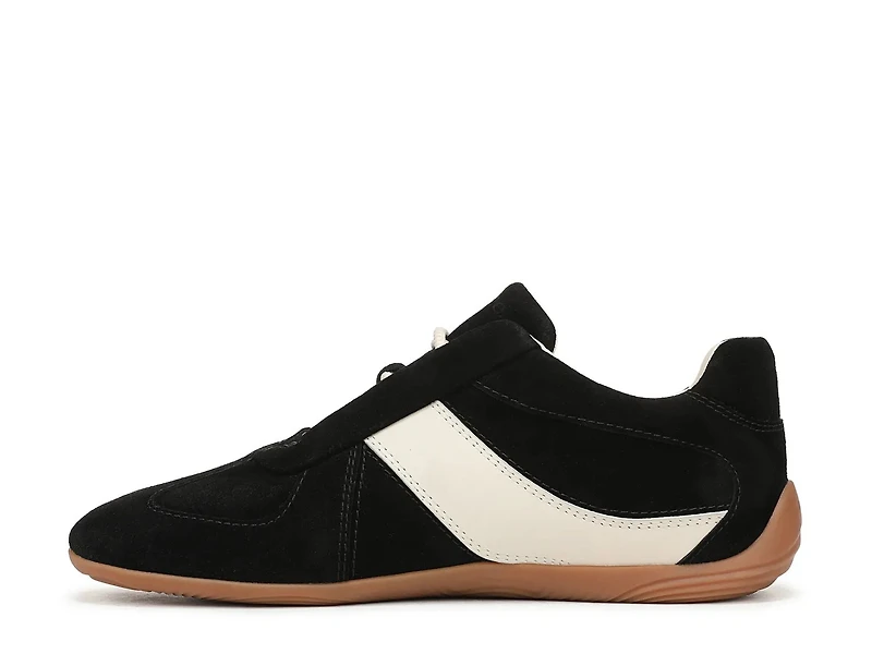 Solaris Sneaker