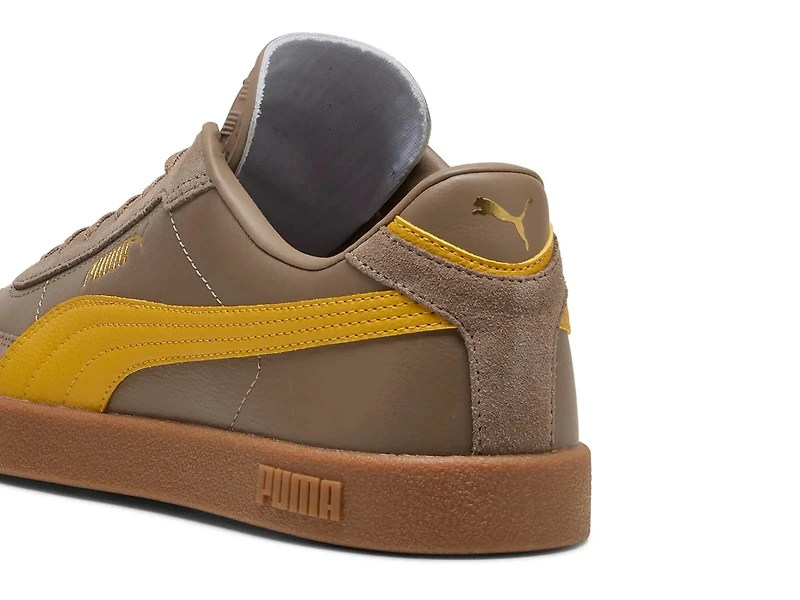Club II Era Sneaker
