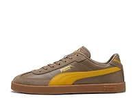 Club II Era Sneaker