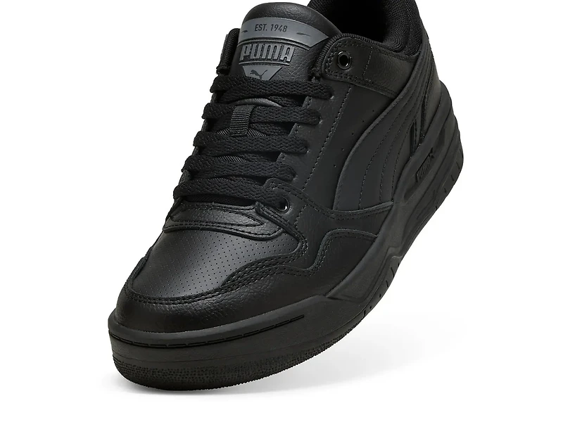 Rebound Retro Sneaker