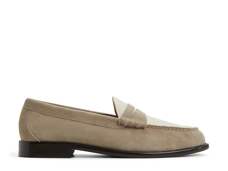 Campus Penny Loafer