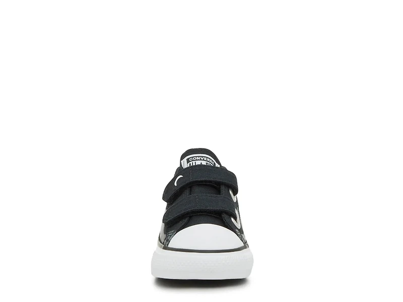 Chuck Taylor All-Star Sneaker - Kids'