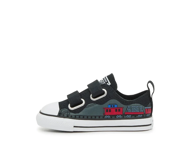 Chuck Taylor All-Star Sneaker - Kids'