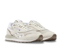 Classic Nylon 89 Sneaker