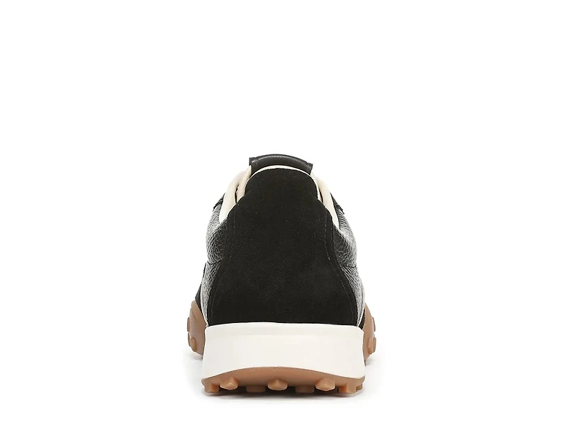 Pallisades Runner Sneaker