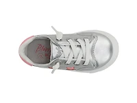 Wander Sneaker