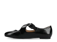 Ivanna Mary Jane Flat