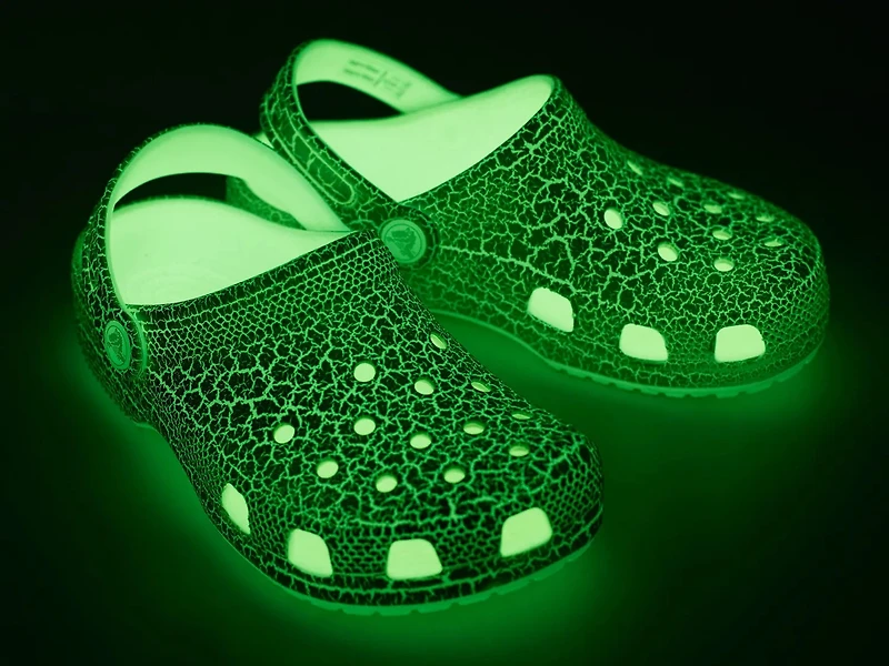 Classic Glow Crackle Clog - Kids'