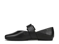 Oakes Mary Jane Flat