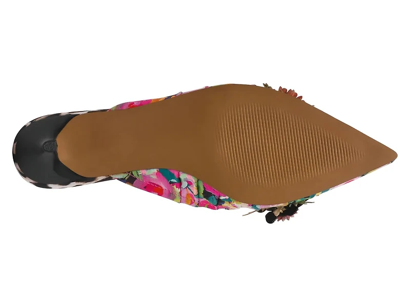 Abigayl Pump
