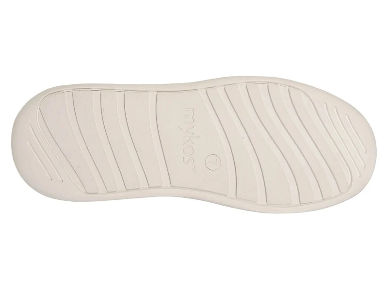Nyla Sneaker