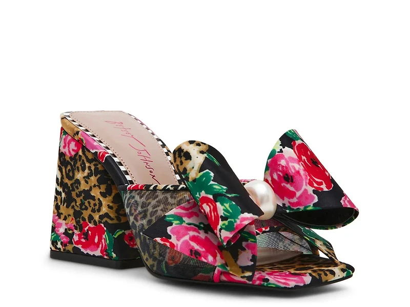 Jordn Sandal
