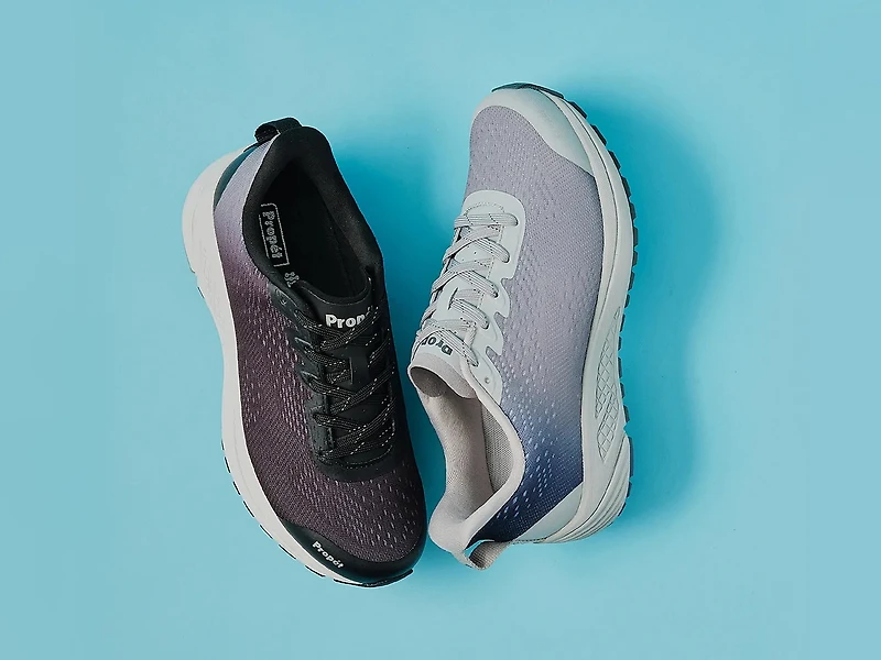 One Evolve Sneaker