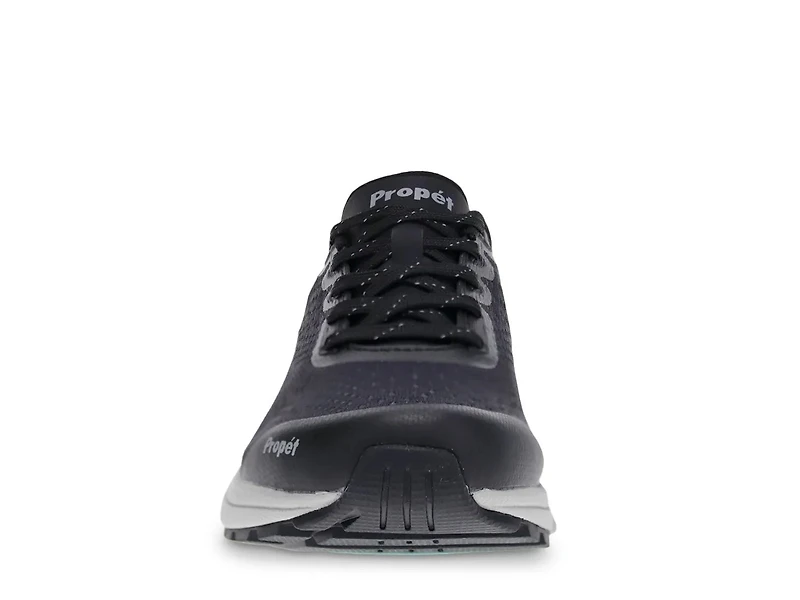 One Evolve Sneaker