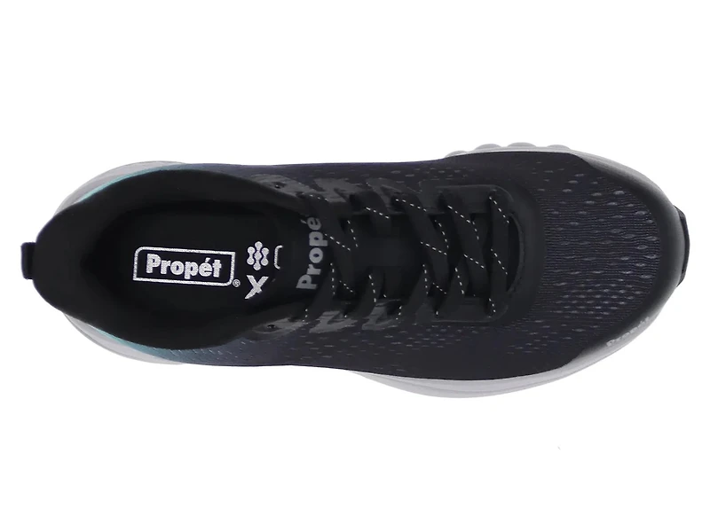 One Evolve Sneaker