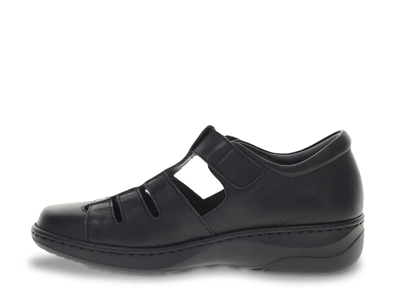 Gwyneth Sandal