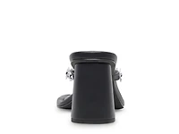 Daphne Sandal