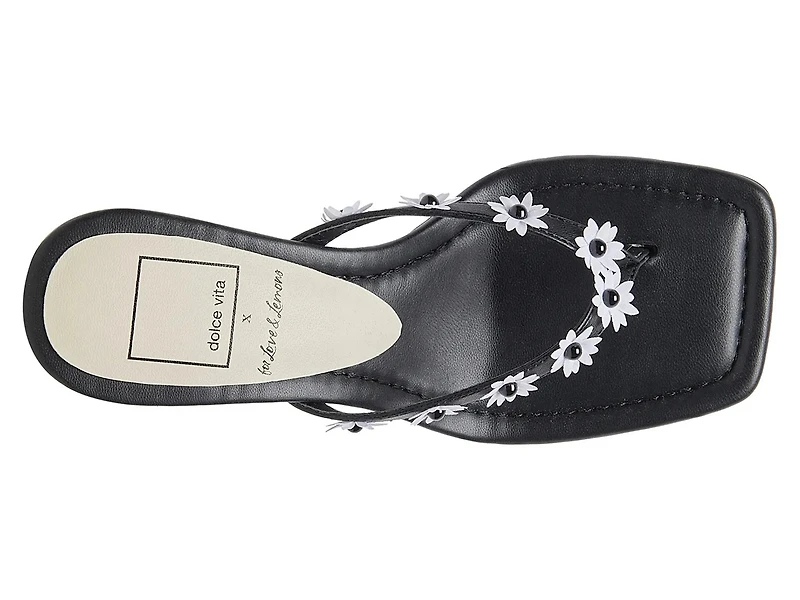 Daphne Sandal