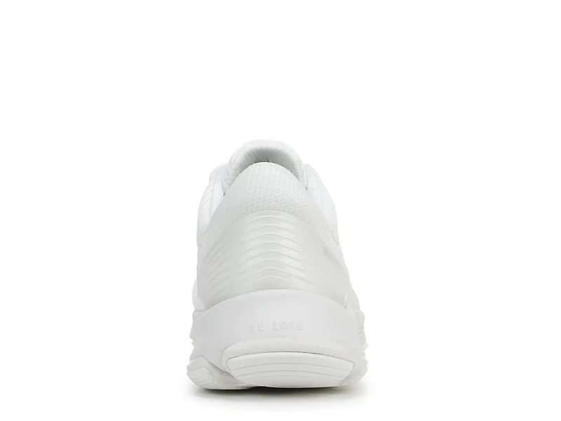 Devotion X 2 Walking Sneaker