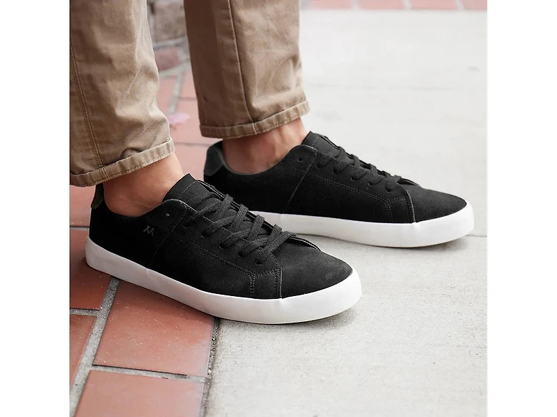 Vance Sneaker