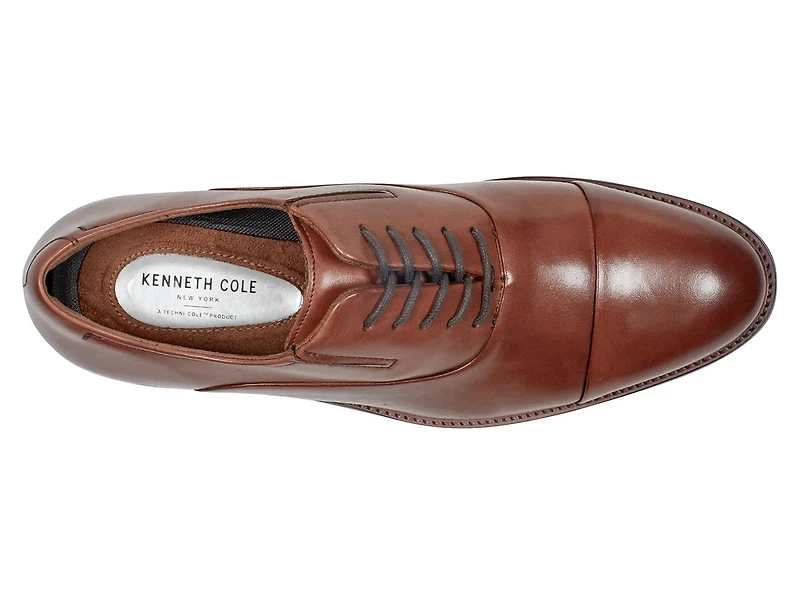 Tully Oxford