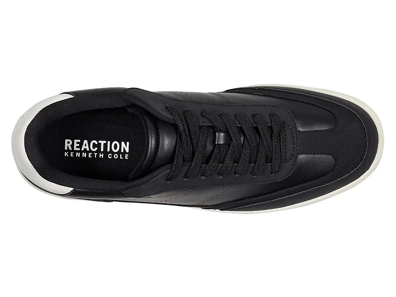 Elliot Sneaker