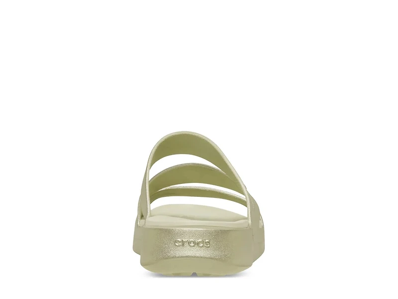 Getaway Strappy Sandal - Women's