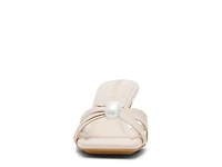 Jonelle Sandal