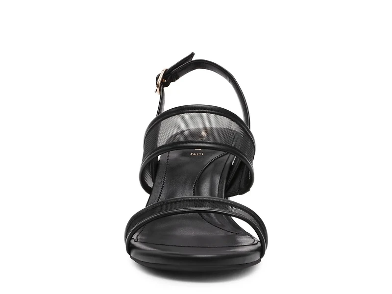 Rhonda Sandal