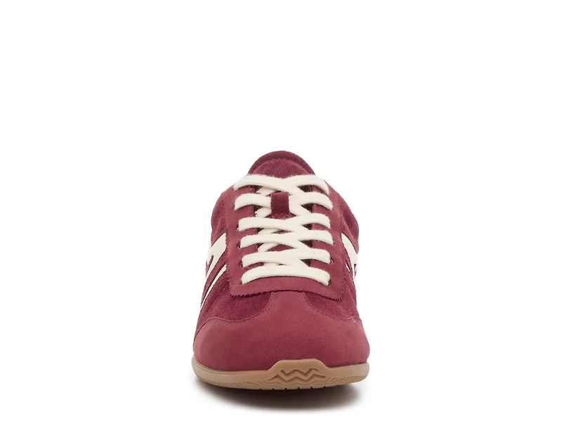 Lance Sneaker
