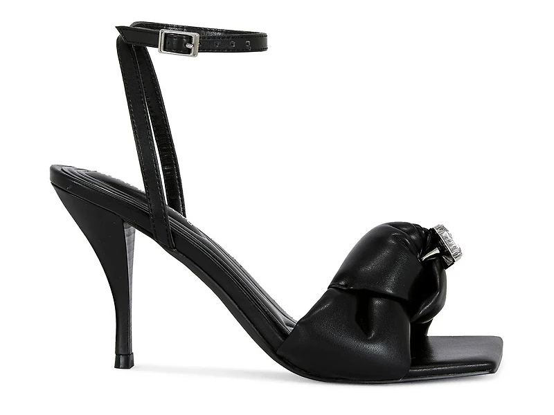 Jiselle Sandal