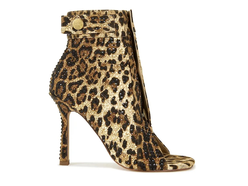 Naily Bootie