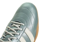 Grand Court Lo Sneaker