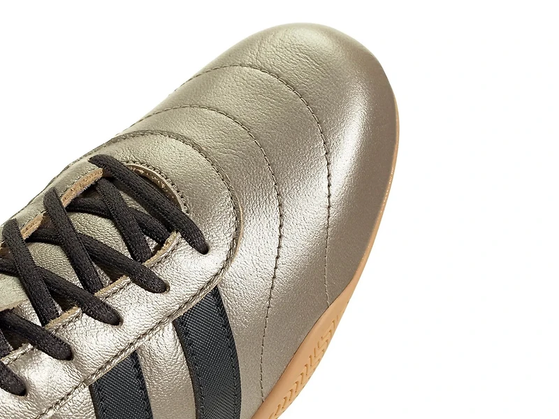 Grand Court Lo Sneaker