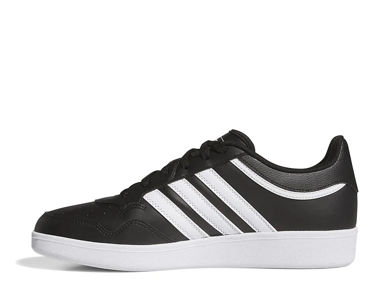 Hoops 4.0 Sneaker