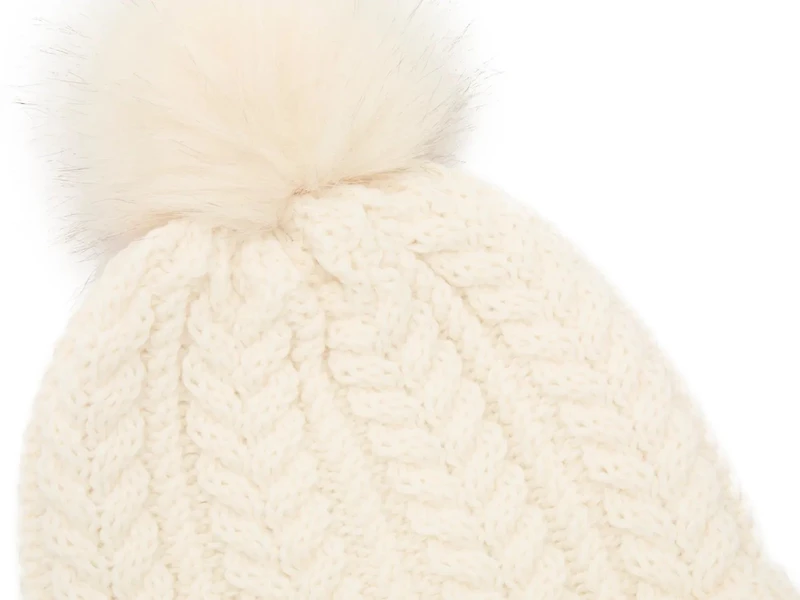 Chunky Knit Pom Beanie