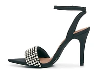 Justine Sandal