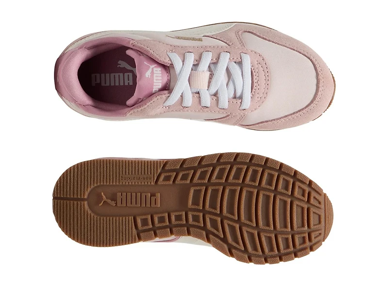 ST Miler Sneaker