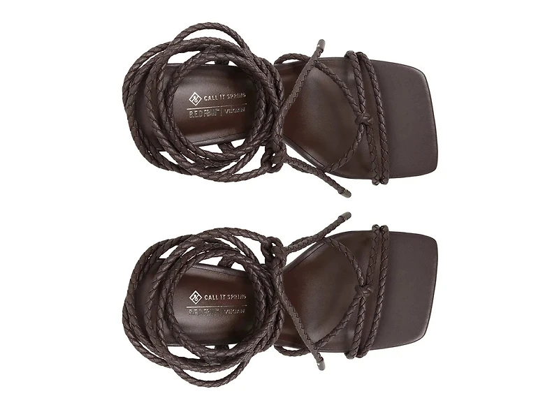 Adriaana Sandal