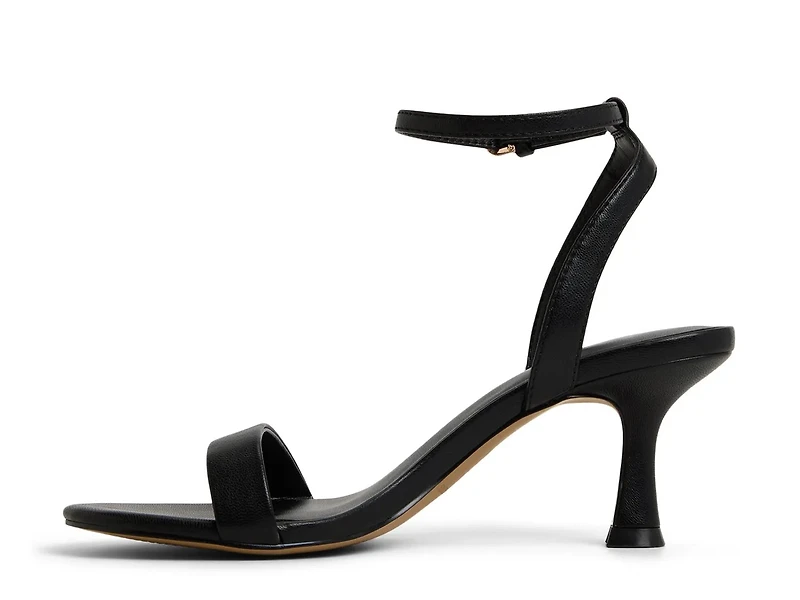 Madelyyn Sandal