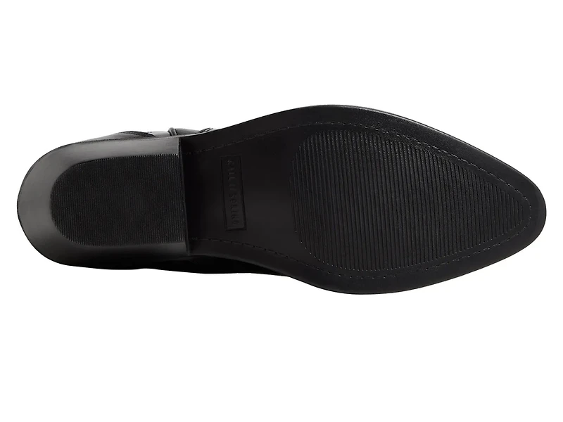 Sareena Lea Bootie